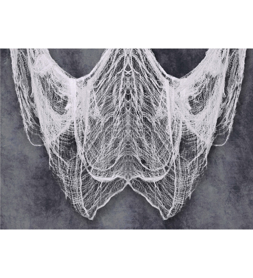 Fehér elszakadt szövet