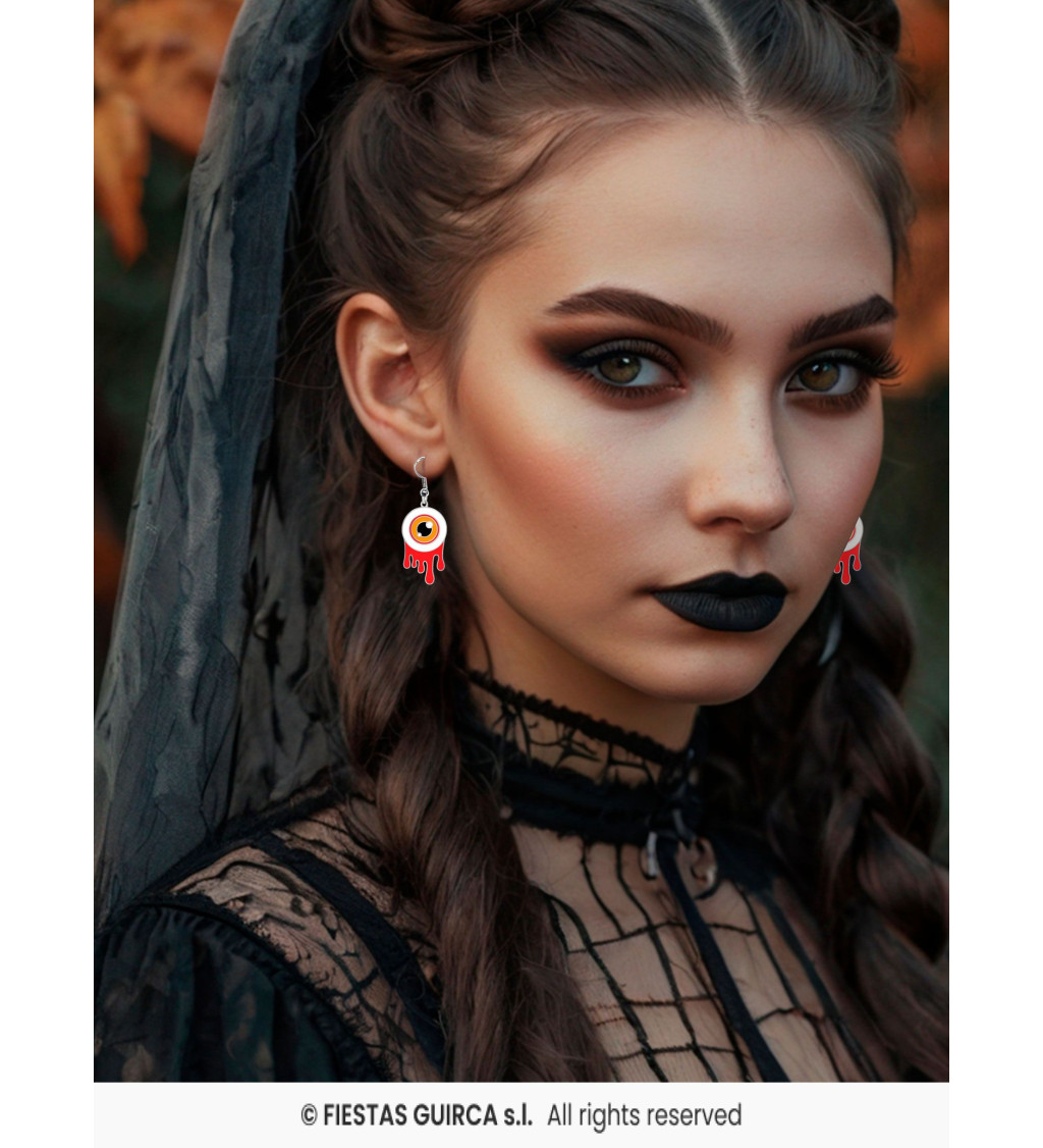 Véres szem fülbevalók