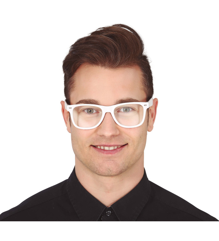 Fehér napszemüveg - átlátszó lencsékkel